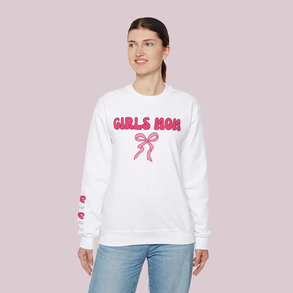 Sudadera personalizada Girls Mom con nombres de niños en la manga