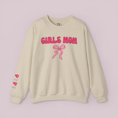 Sudadera personalizada Girls Mom con nombres de niños en la manga