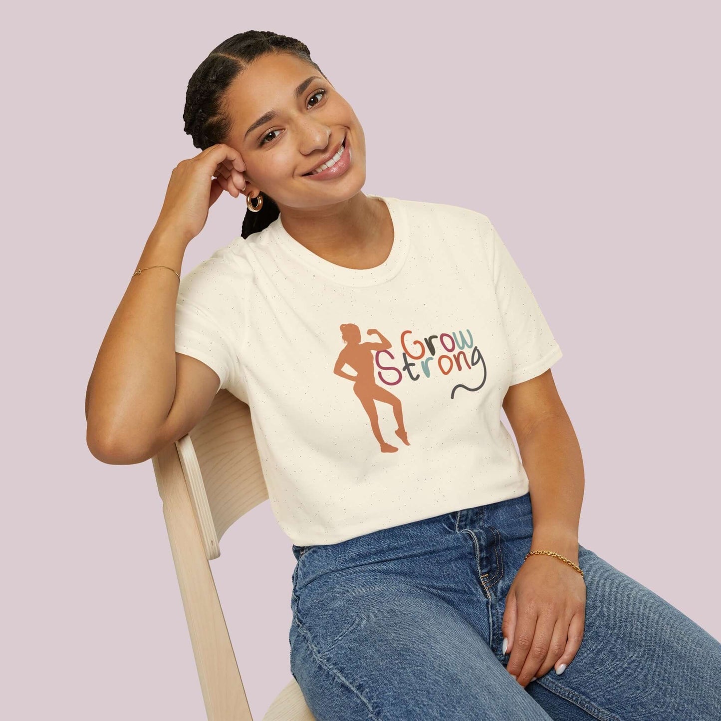 "Grow Strong" Women Graphic T-Shirt