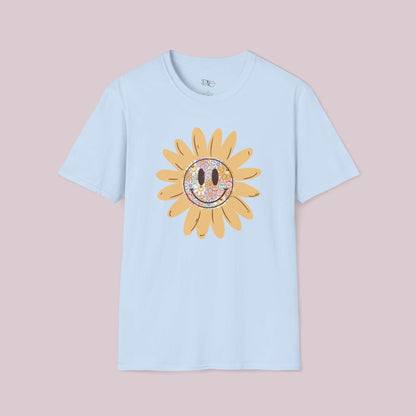 Boho Smiling Daisy Graphic T-Shirt