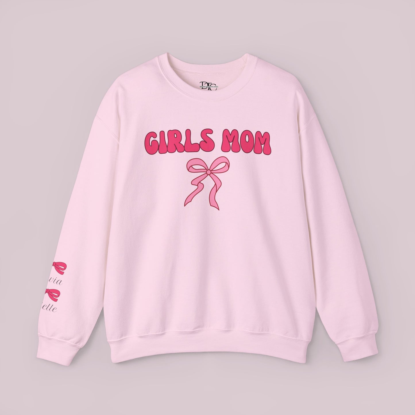 Sudadera personalizada Girls Mom con nombres de niños en la manga