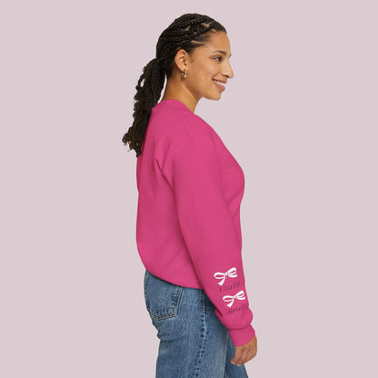 Sudadera personalizada Girls Mom con nombres de niños en la manga