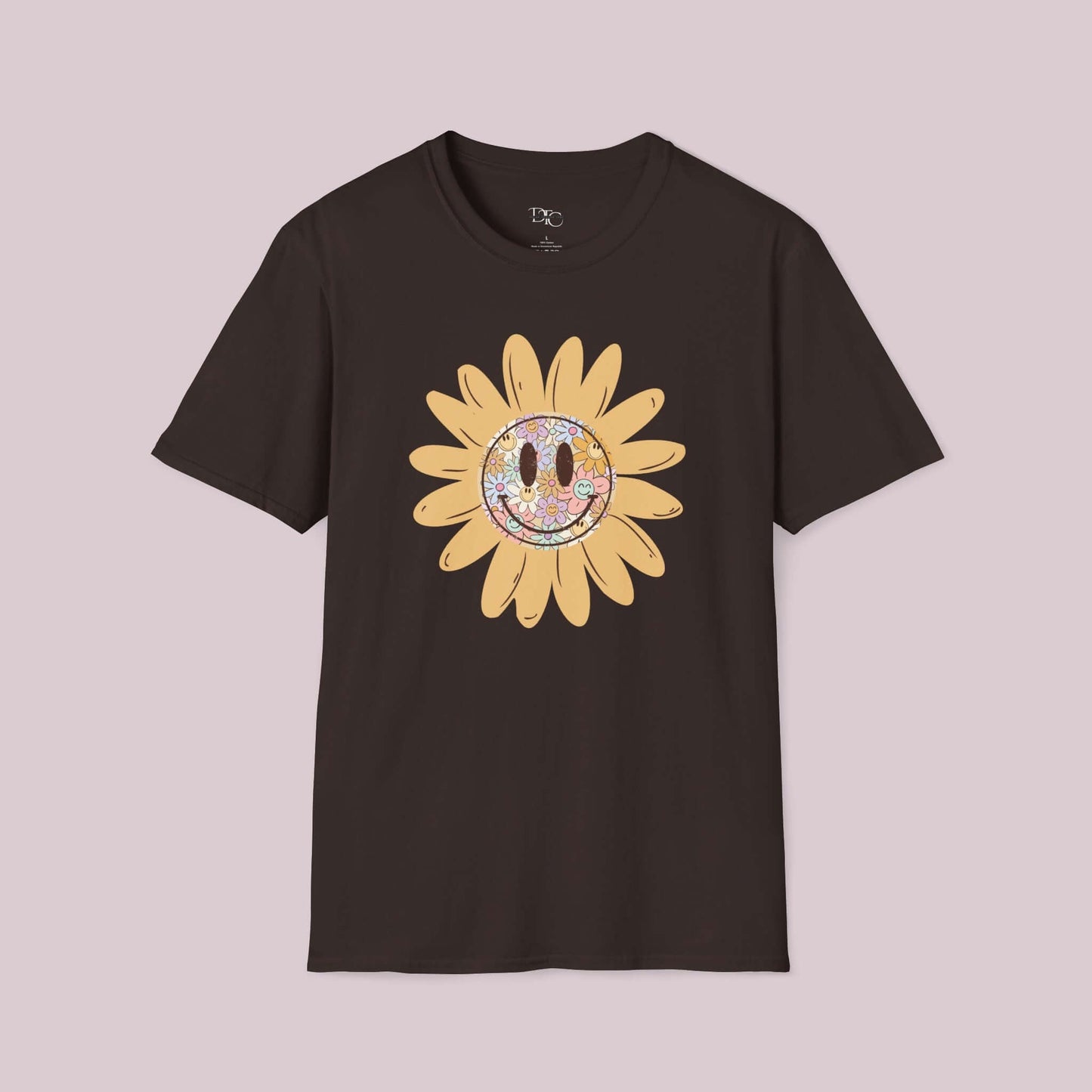 Boho Smiling Daisy Graphic T-Shirt