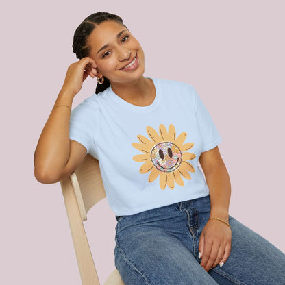 Boho Smiling Daisy Graphic T-Shirt